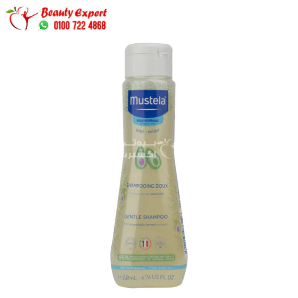 Mustela gentle shampoo cleans baby’s scalp and hair